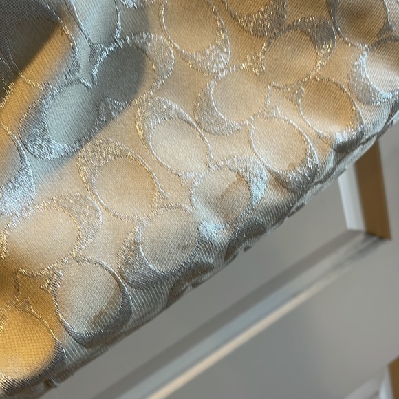 ✨Coach Purse ✨ - Picture 3 of 11